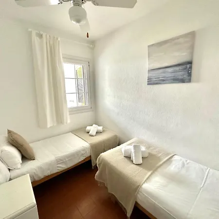 Ca Mestral Urbanizacion Tipica Menorquina. Appartement *