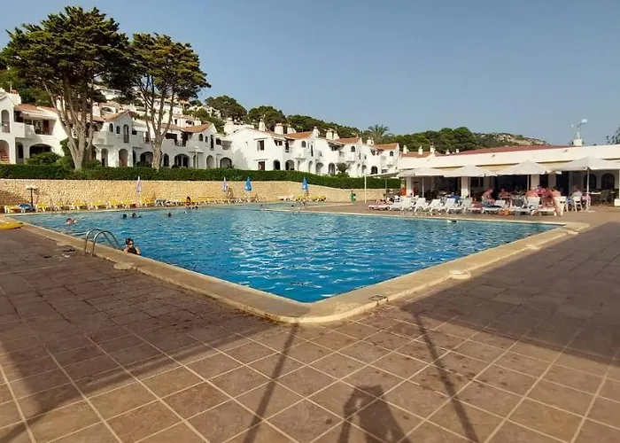 Ca Mestral Urbanización Típica Menorquina. Apartamento